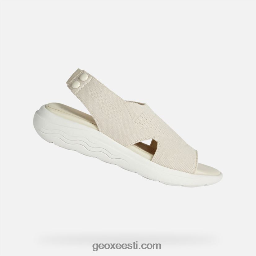 spherica ec5 naised J4Z02T15 Geox valkjas