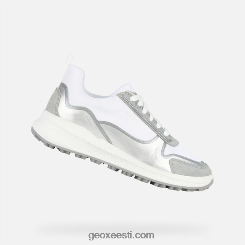 pg1x naised J4Z02T1700 Geox helehall/valge