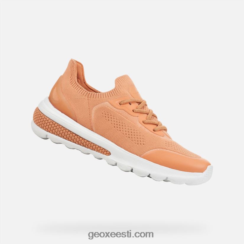 spherica actif naised J4Z02T42 Geox virsik