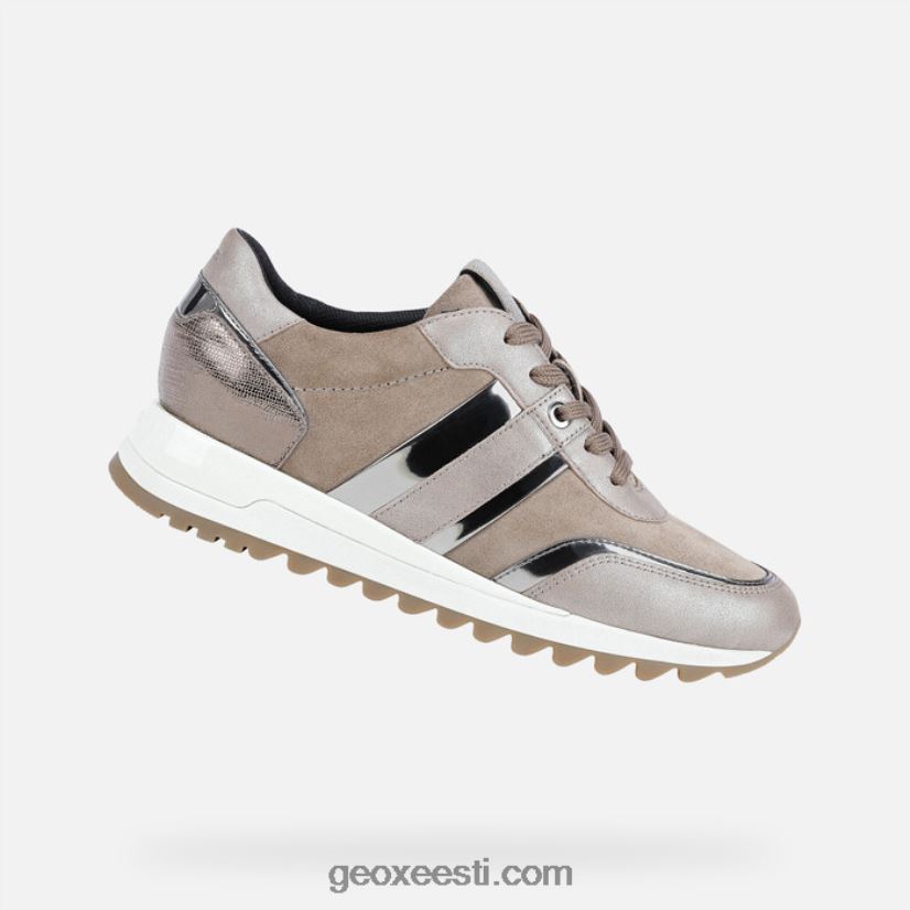 tabelya naised J4Z02T594 Geox tumebeež