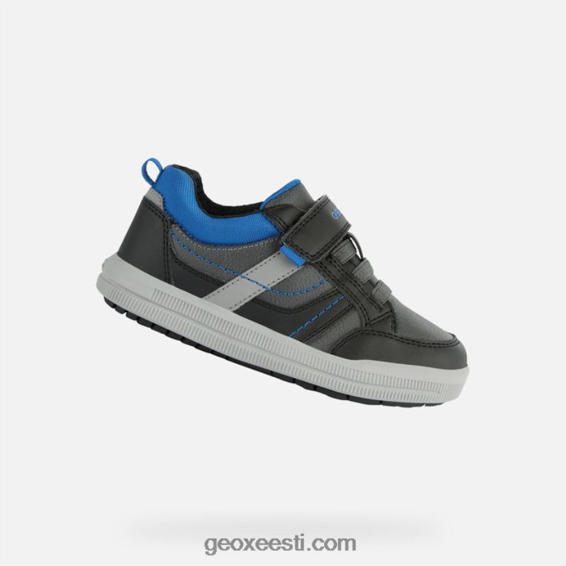 arzach poisid J4Z02T1307 Geox hall/kuninglik