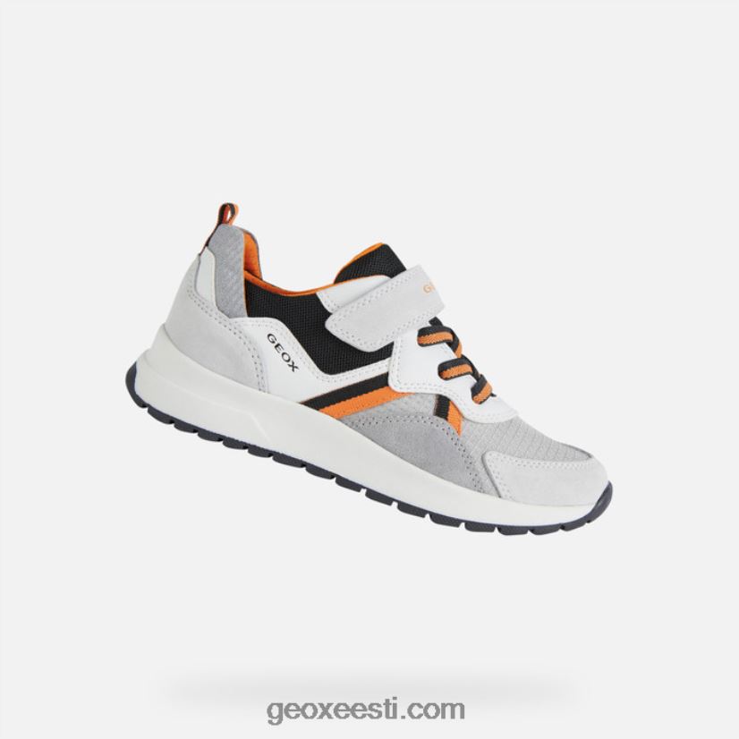 briesee poisid J4Z02T1393 Geox valge