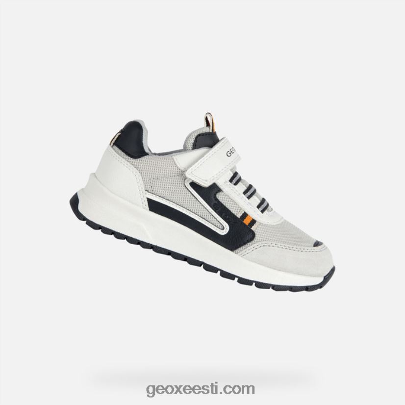 briesee poisid J4Z02T1978 Geox valge must