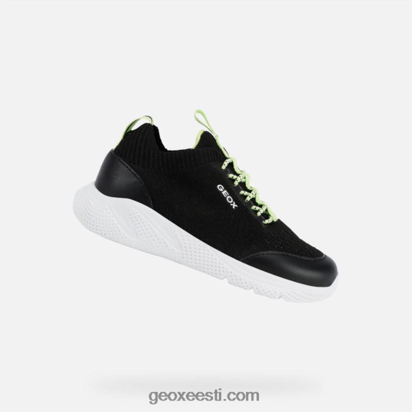 sprintye juunior poisid J4Z02T1037 Geox must